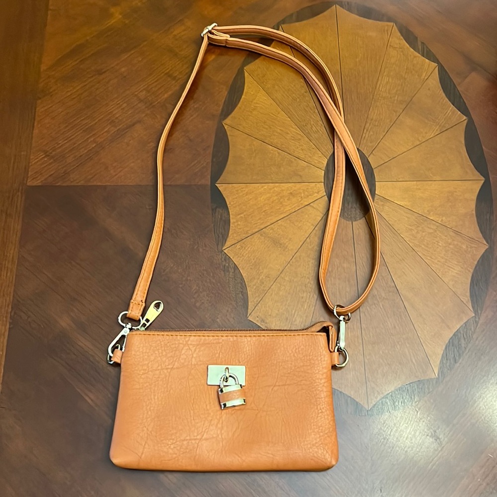 Crossbody bag